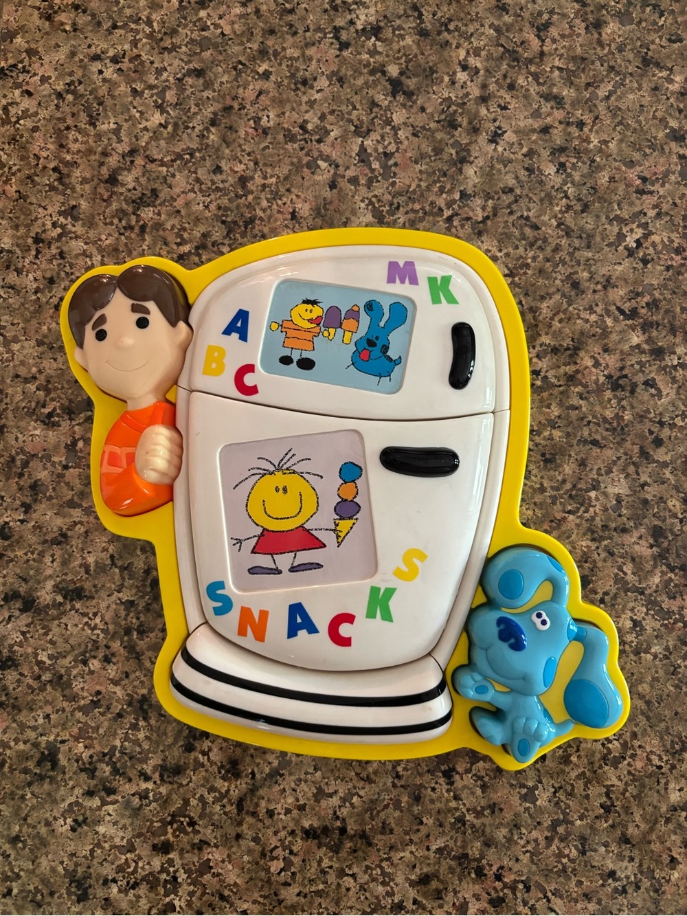 Interactive Yellow Snack Learning Toy with ABCs
